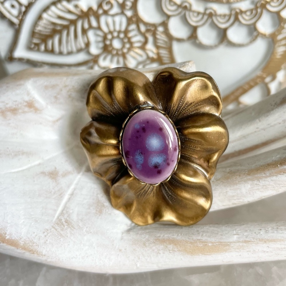 Vintage Bronze Tone Floral Jeri-Lou Scarf Clip